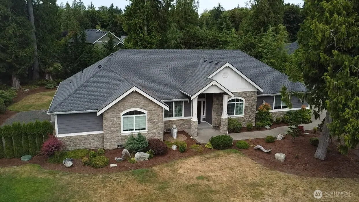Property photo for 3507 37th Court Nw, Olympia photo 2