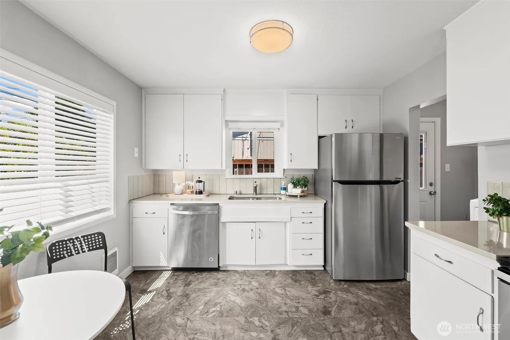 Property photo for 1019 S Oxford Street, Tacoma photo 2