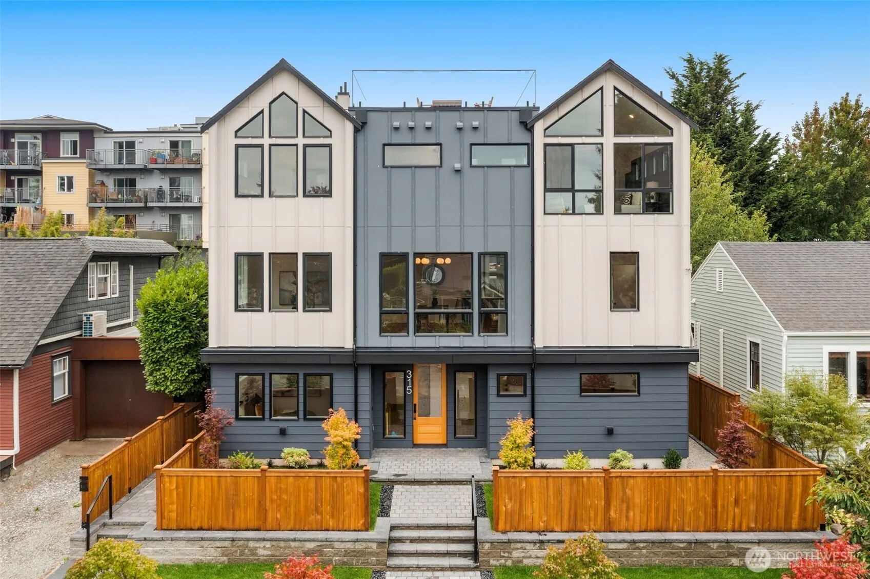 Property photo for 315 Nw 86th Street, Seattle