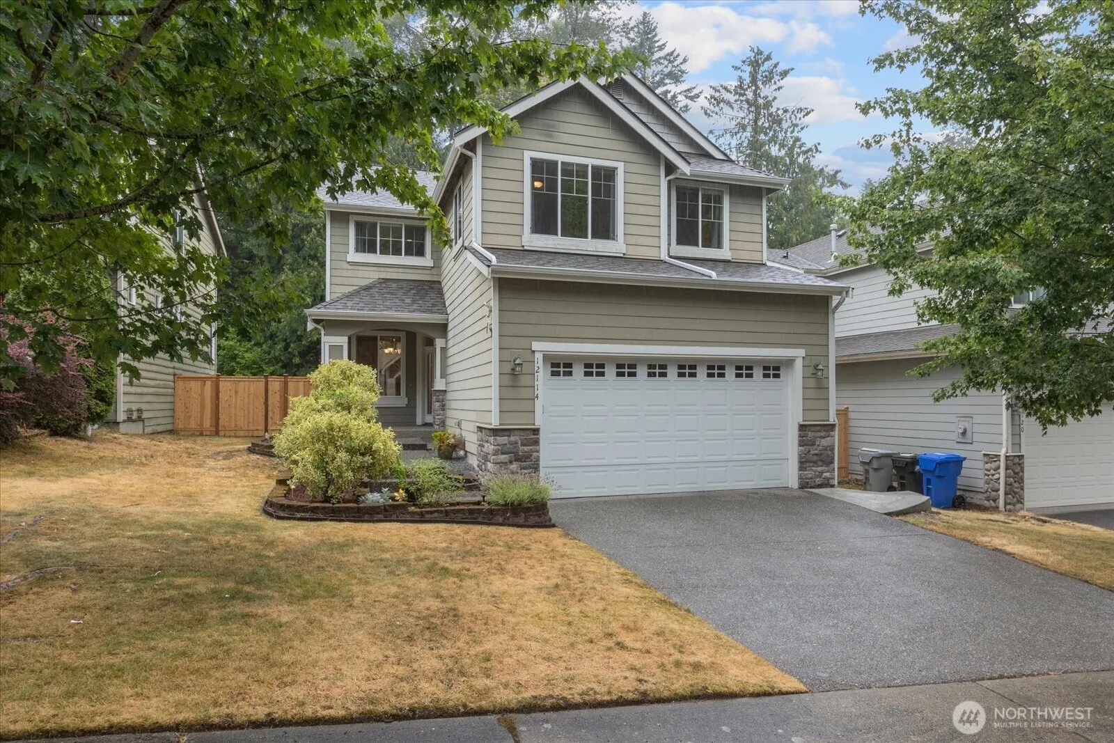 Property photo for 12114 Se 186th Street, Renton photo 2
