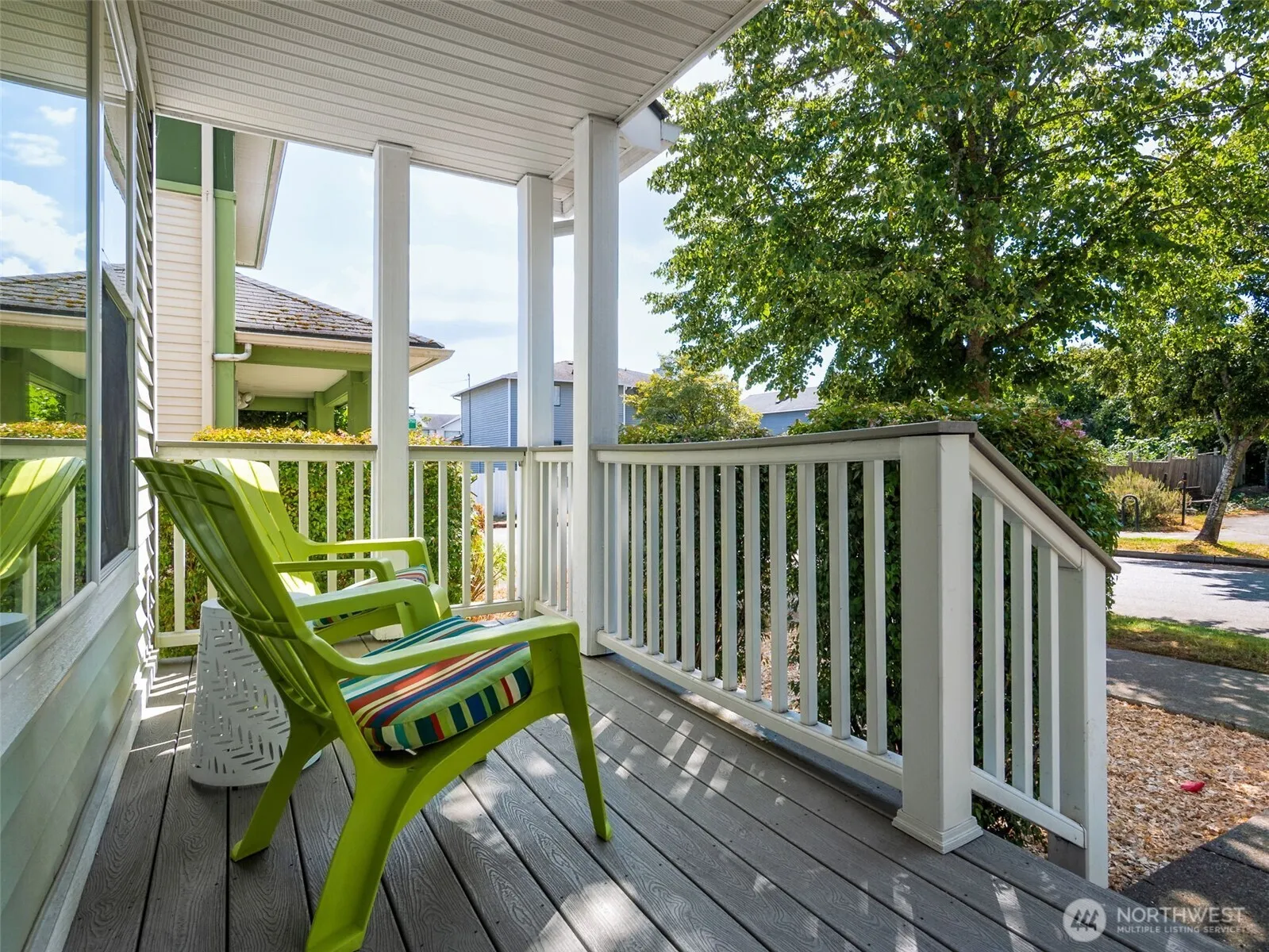 Property photo for 6736 29th Avenue S, Seattle photo 3