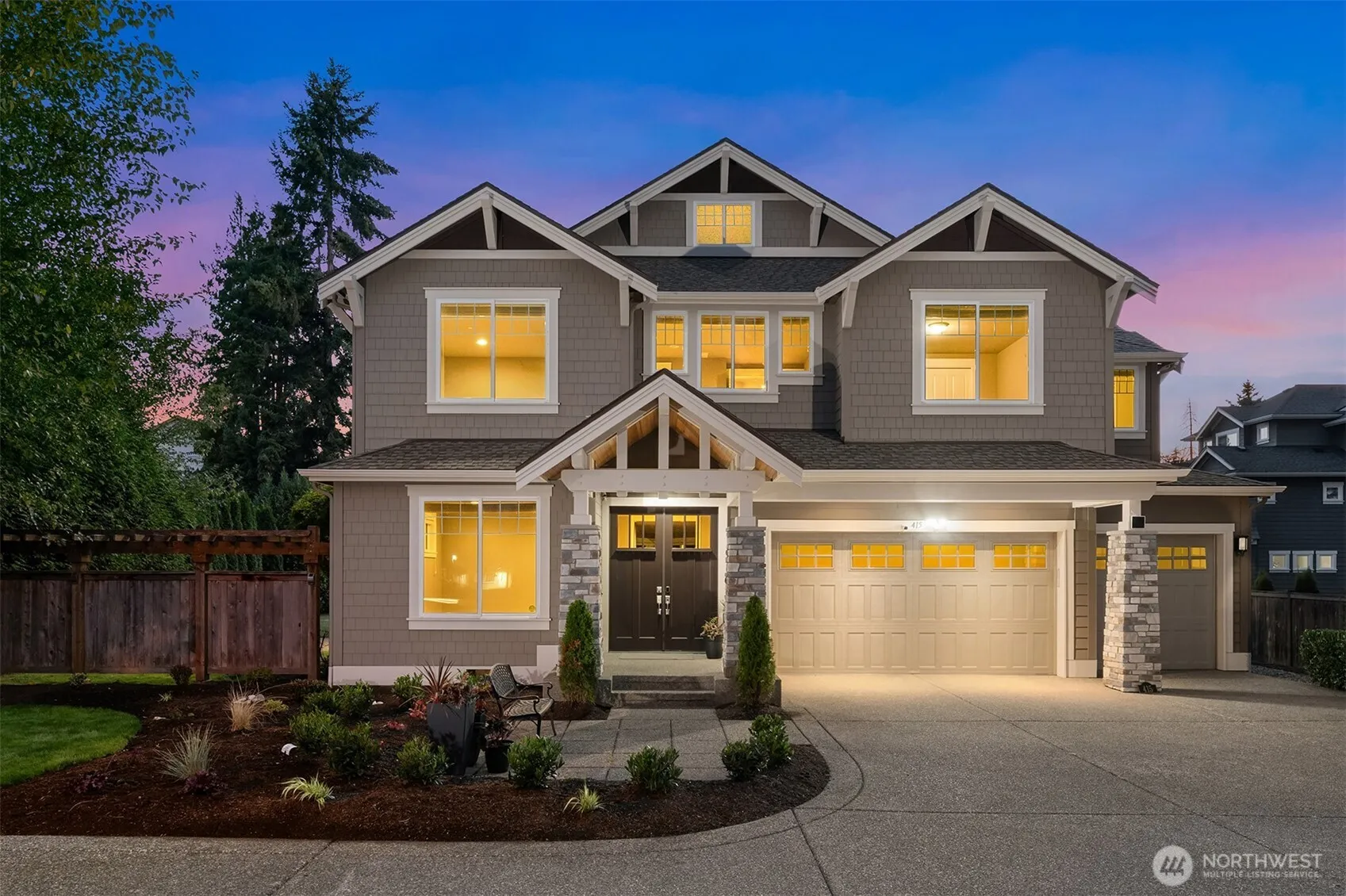 Property photo for 415 140th Avenue Se, Bellevue