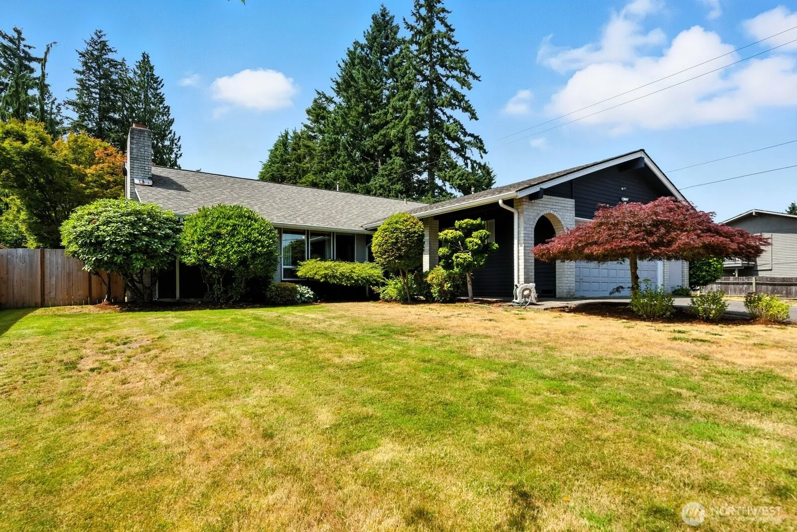 Property photo for 17828 Larch Way, Lynnwood