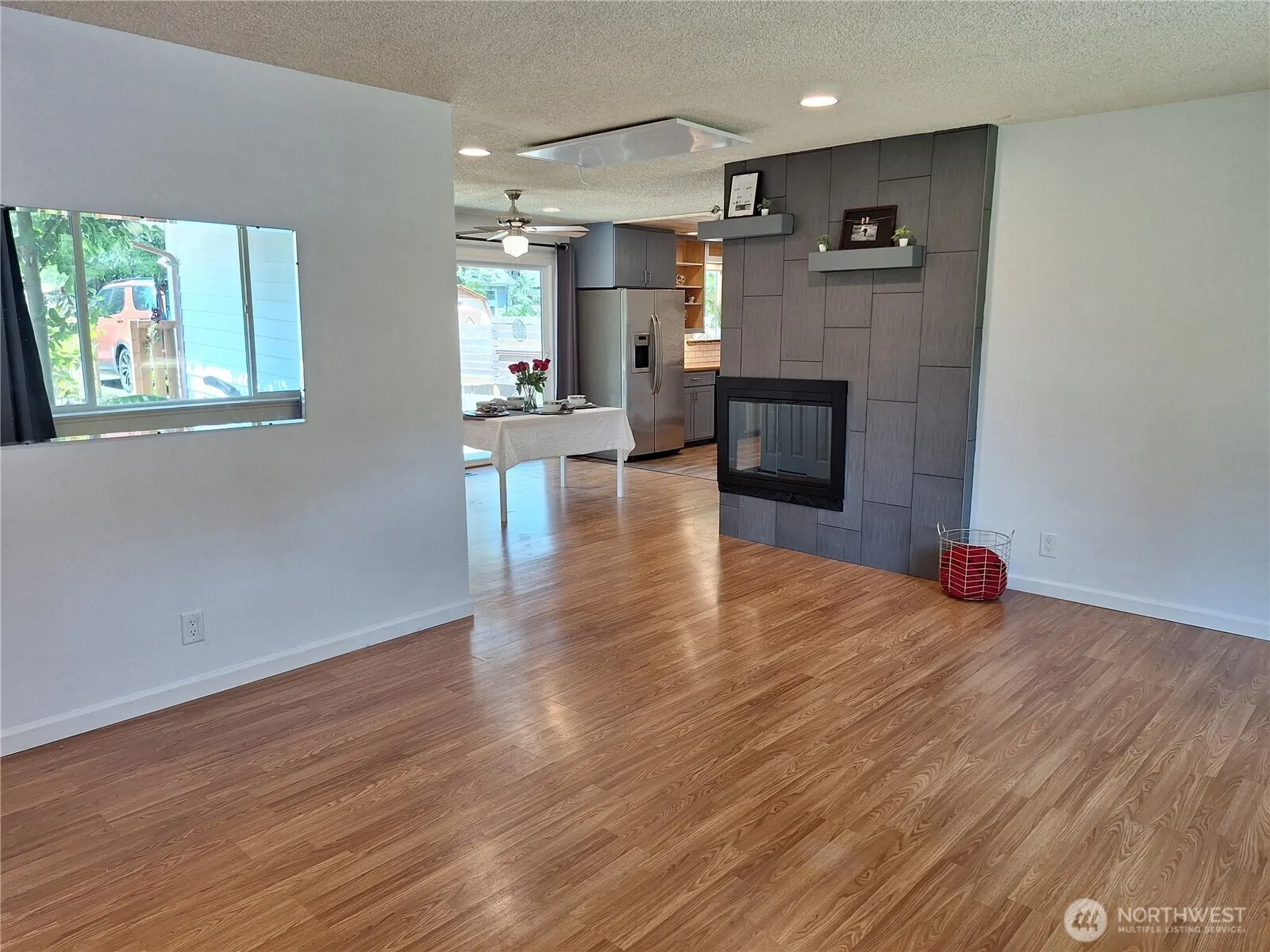 Property photo for 27439 141st Avenue Se, Kent photo 4