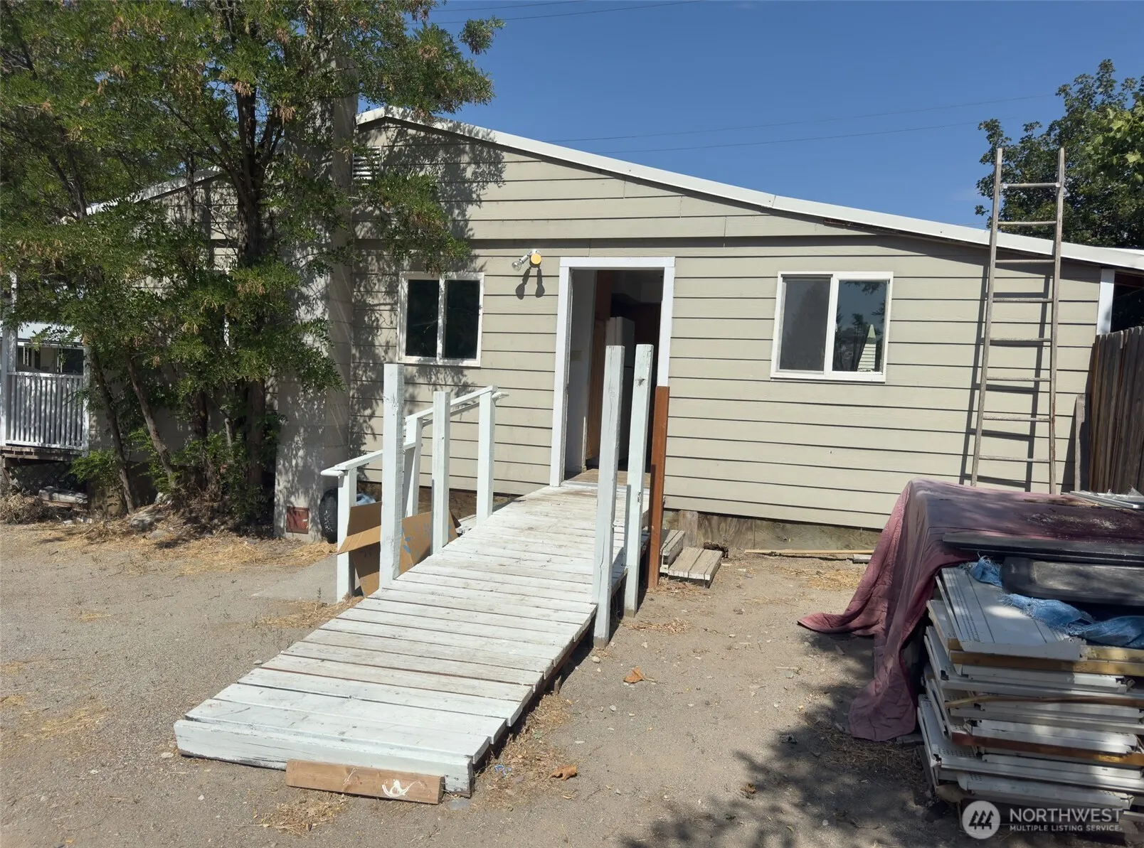Property photo for 1013 Camas Street, Coulee Dam photo 2