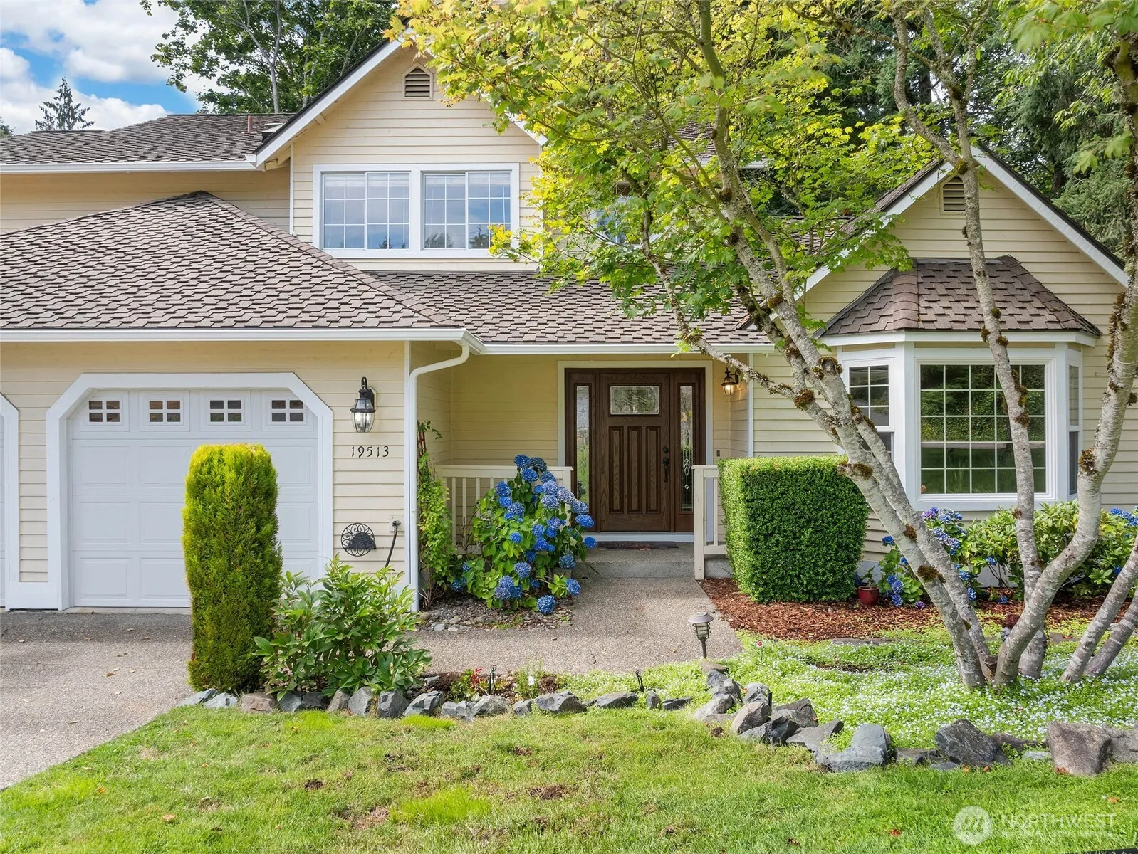 Property photo for 19513 134th Avenue Se, Renton photo 2