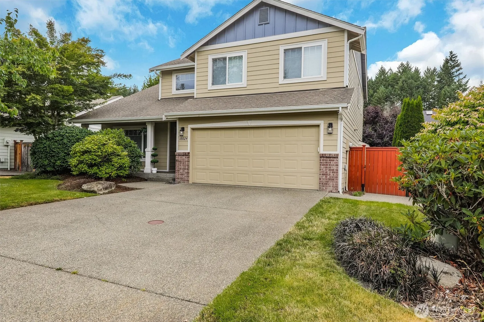 Property photo for 18824 Silver Creek Avenue E, Puyallup