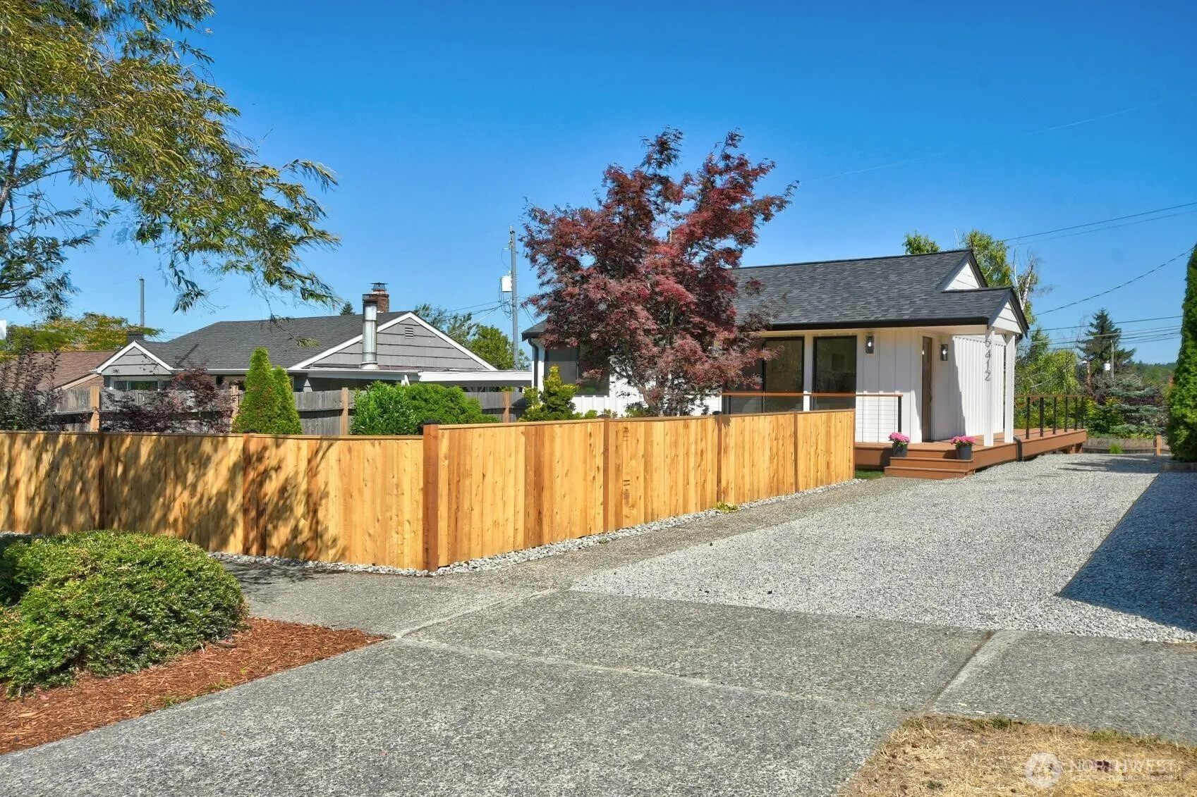Property photo for 9412 34th Avenue Sw, Seattle photo 2