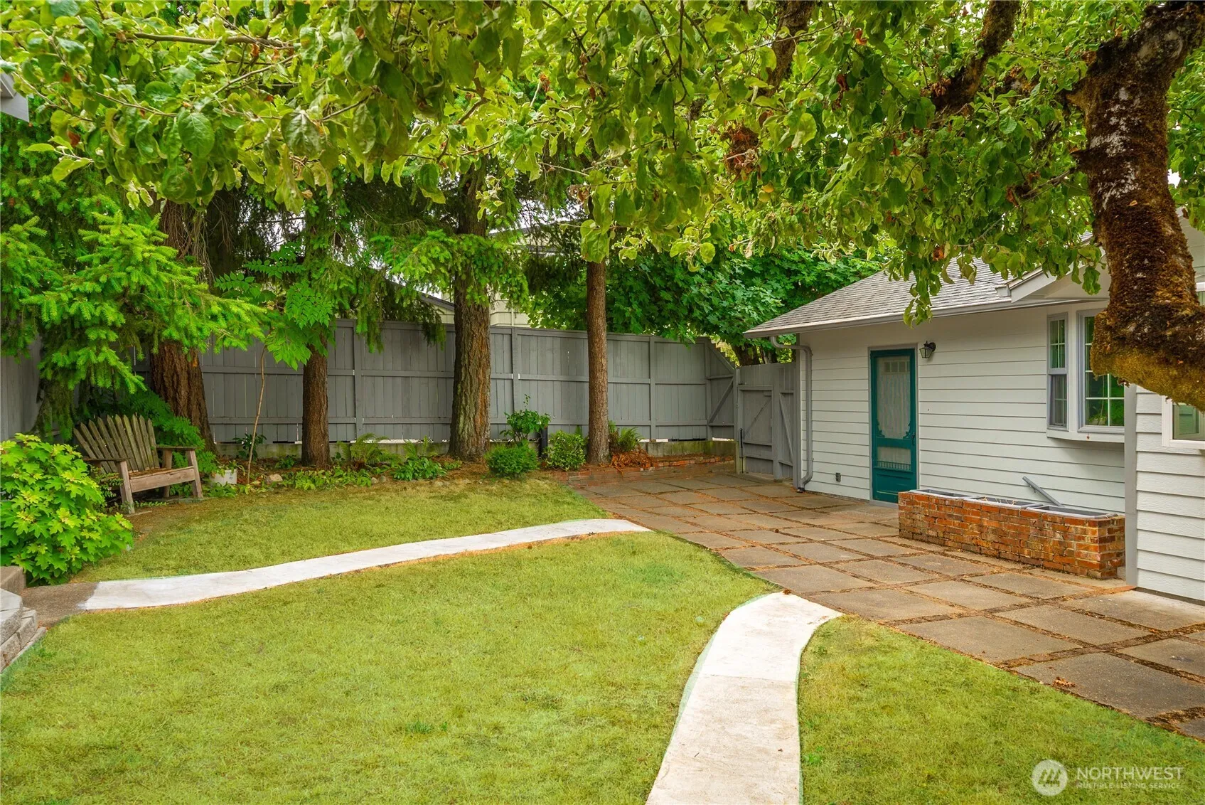 Property photo for 4213 N Highland Avenue, Tacoma photo 4