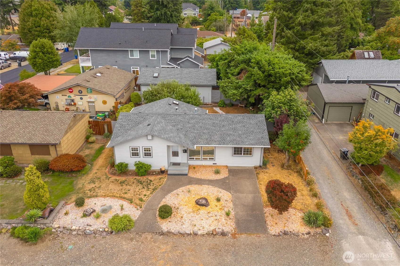 Property photo for 4213 N Highland Avenue, Tacoma photo 3