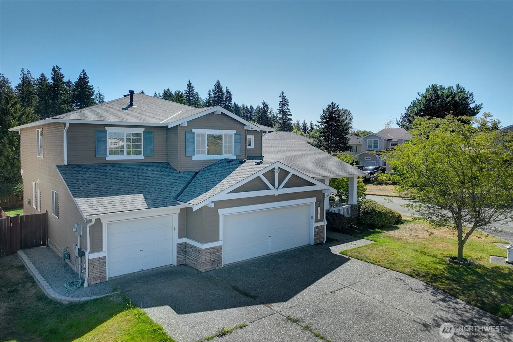 Property photo for 1553 59th Place Se, Auburn photo 2