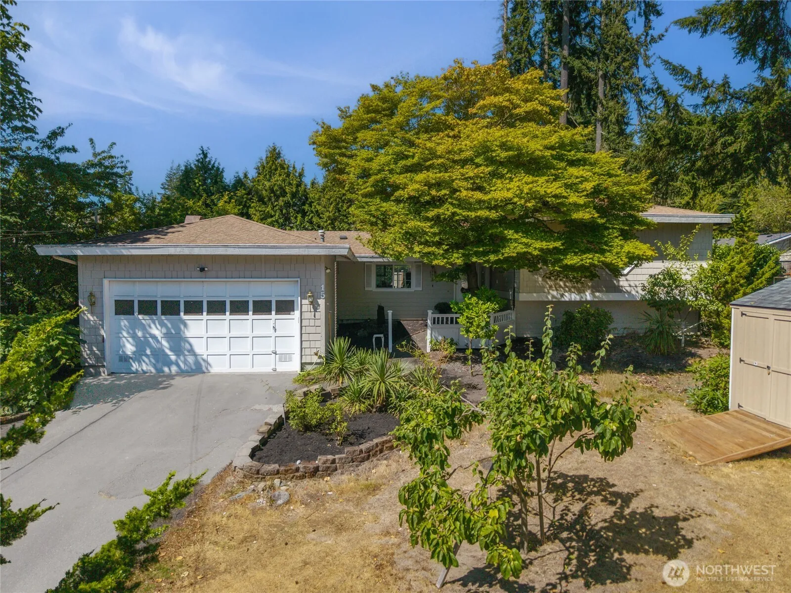 Property photo for 15212 Cascadian Way, Lynnwood