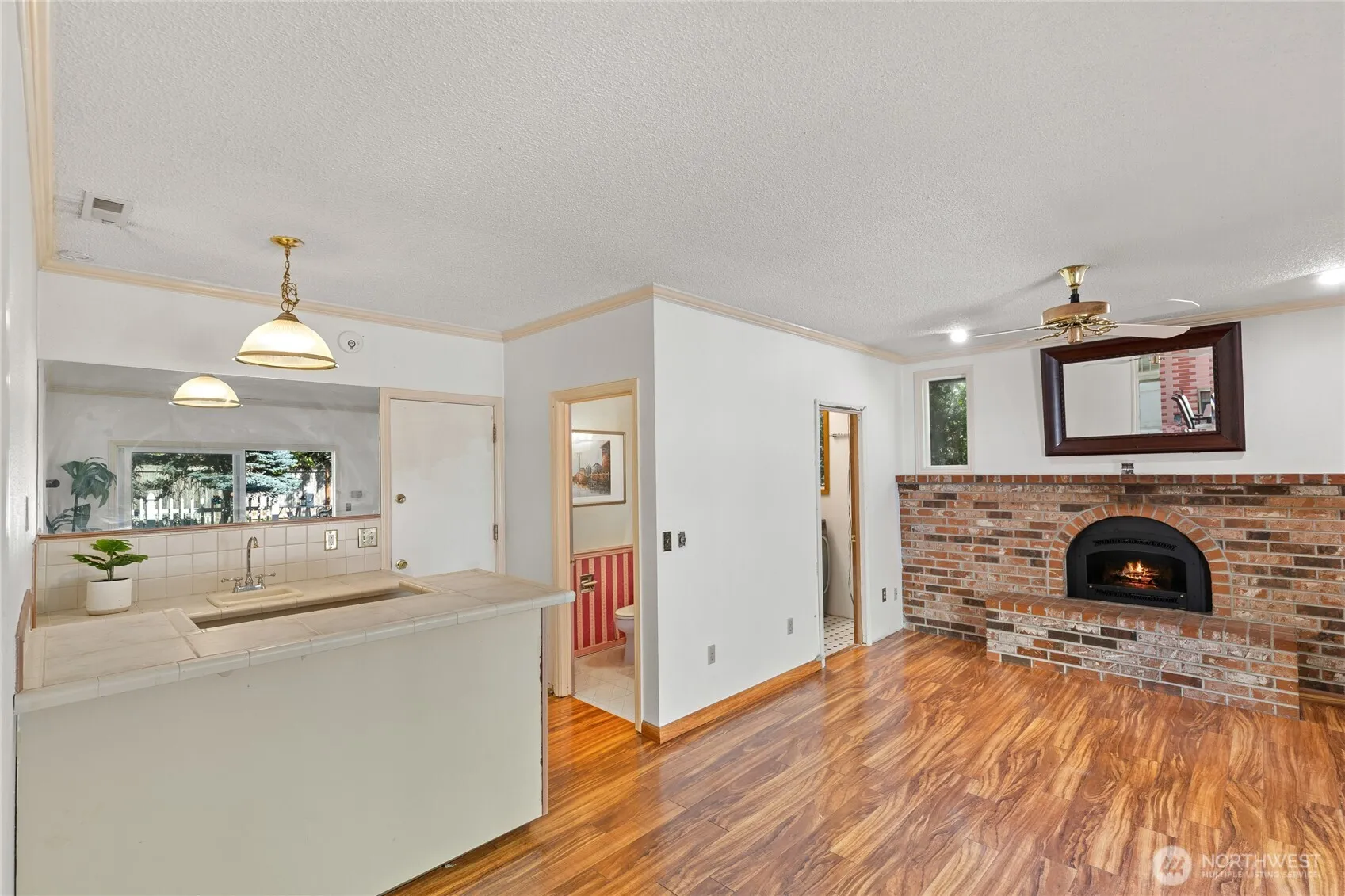 Property photo for 15212 Cascadian Way, Lynnwood photo 4