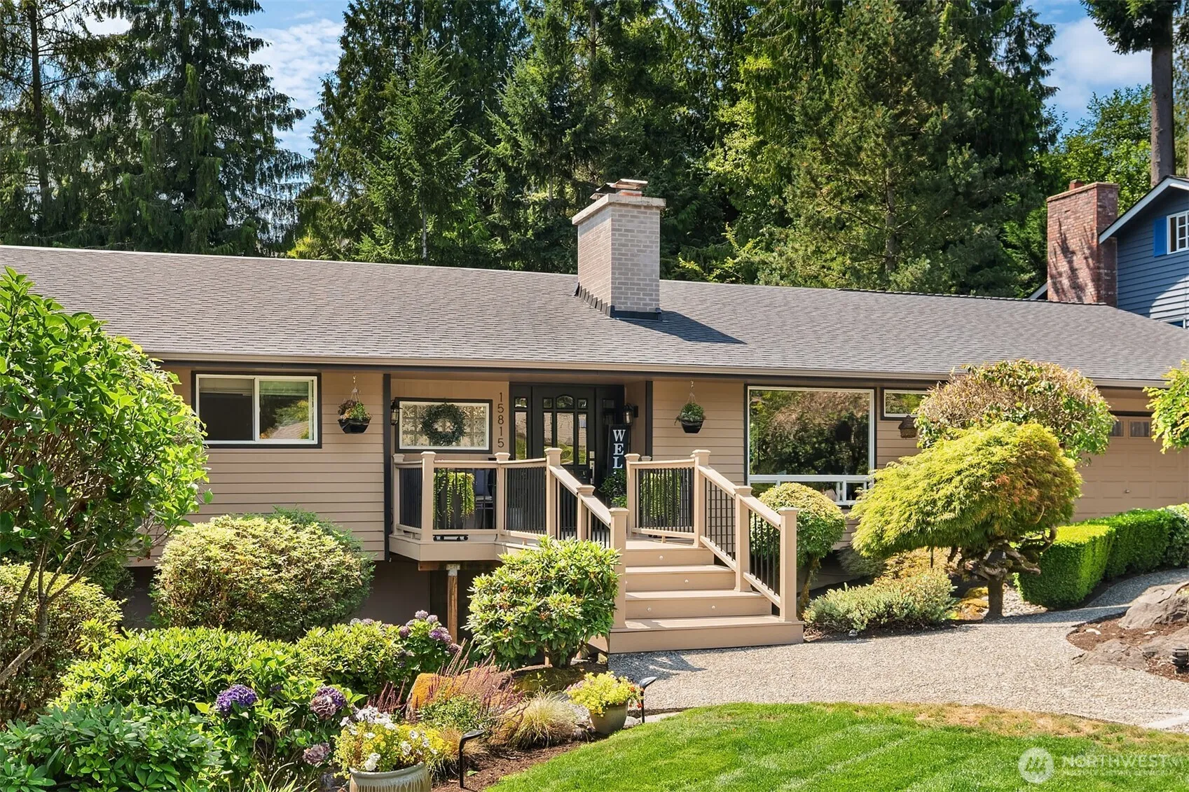 Property photo for 15815 Se 43rd Place, Bellevue