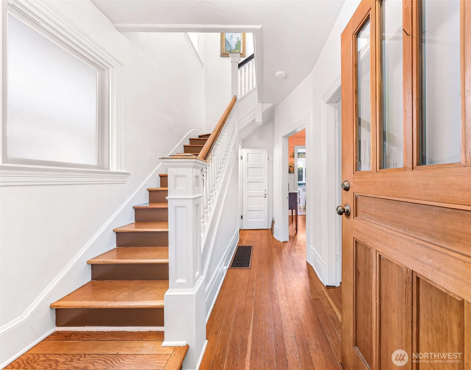Property photo for 926 22nd Avenue, Seattle photo 3