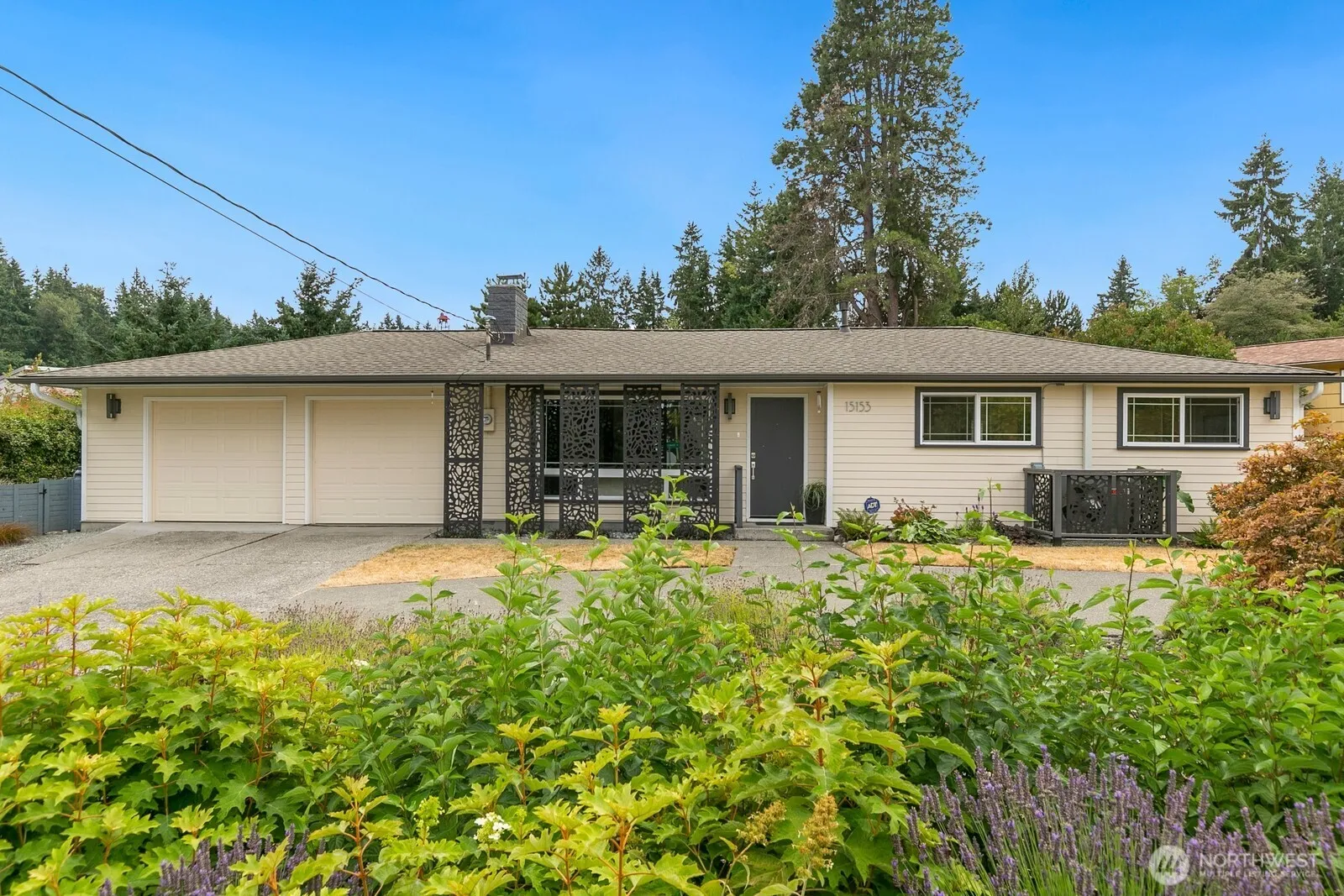 Property photo for 15153 Se Newport Way, Bellevue