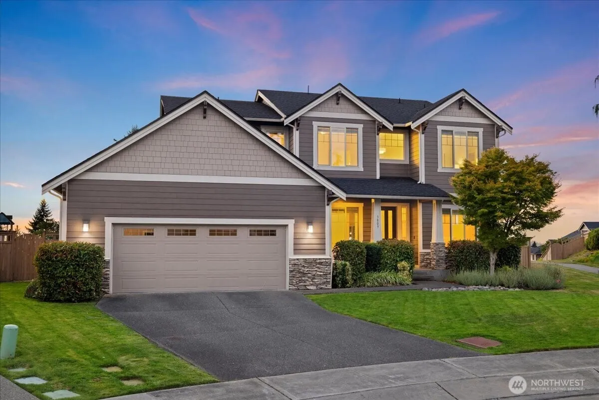 Property photo for 3809 Victoria Lane Court, Puyallup photo 2