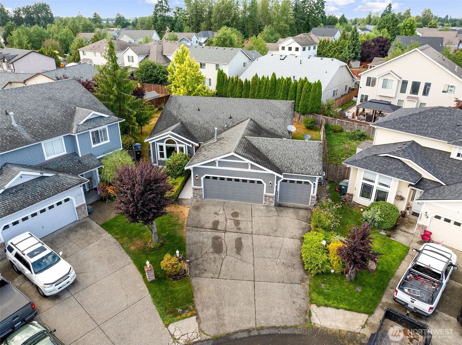 Property photo for 15006 81st Ave E, Puyallup photo 2