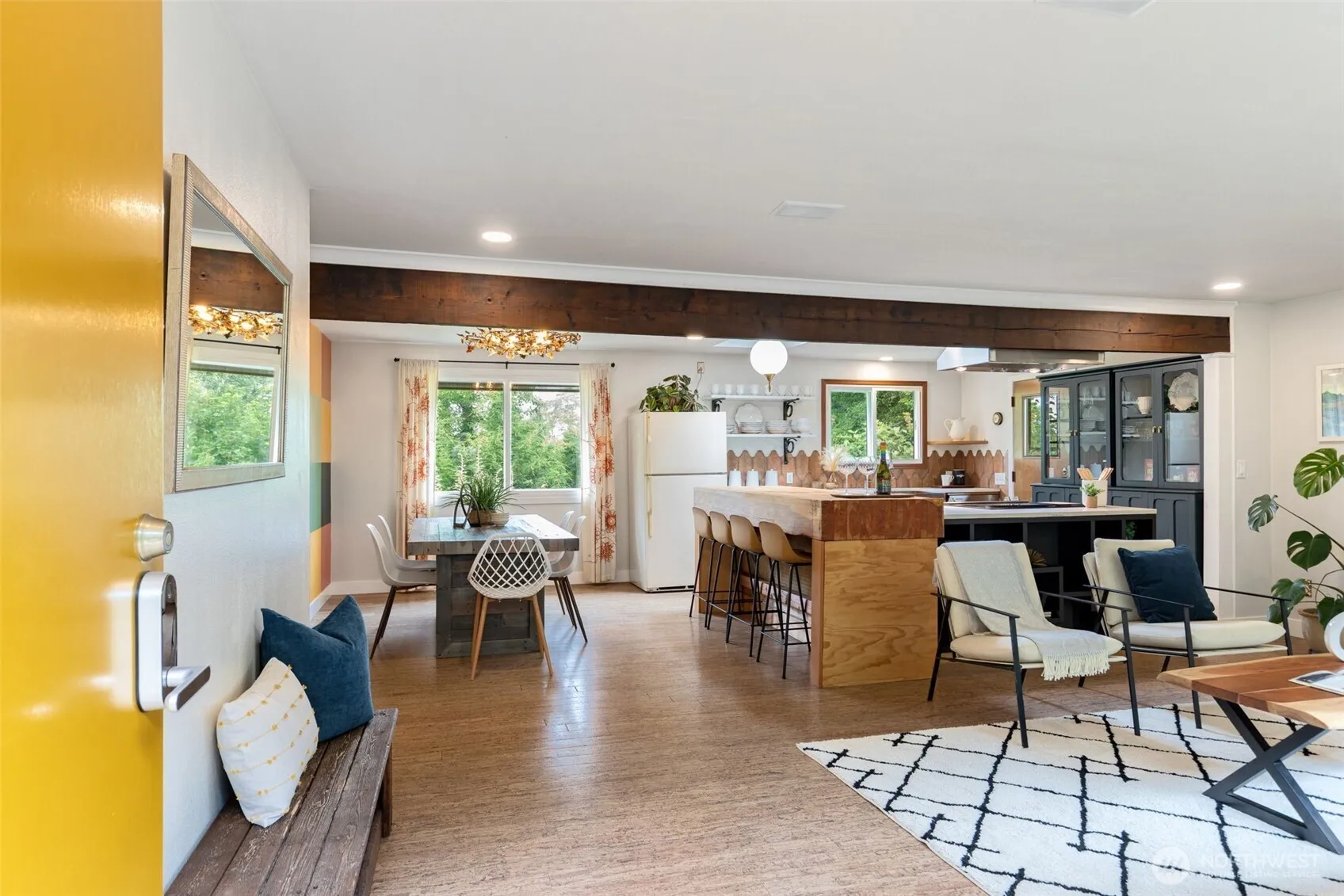 Property photo for 11803 14th Avenue S, Seattle photo 4