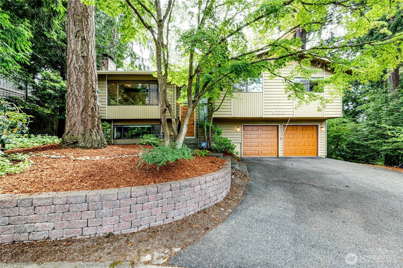Property photo for 5410 189th Street Sw, Lynnwood