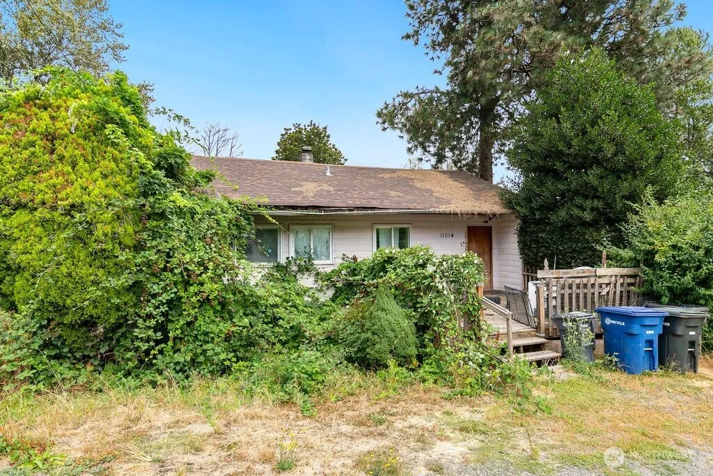 Property photo for 11014 26th Avenue S, Seattle