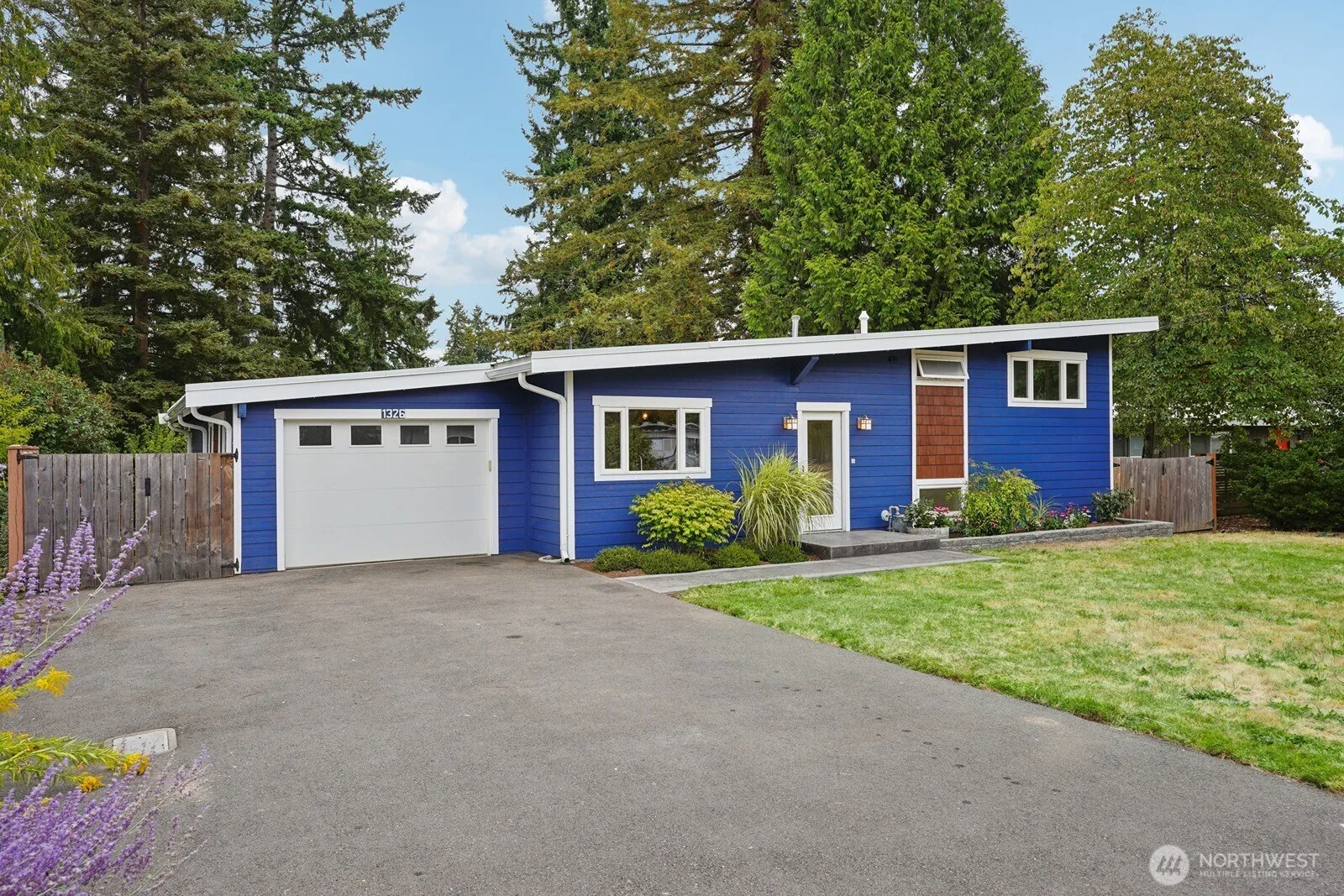 Property photo for 1326 145th Avenue Se, Bellevue