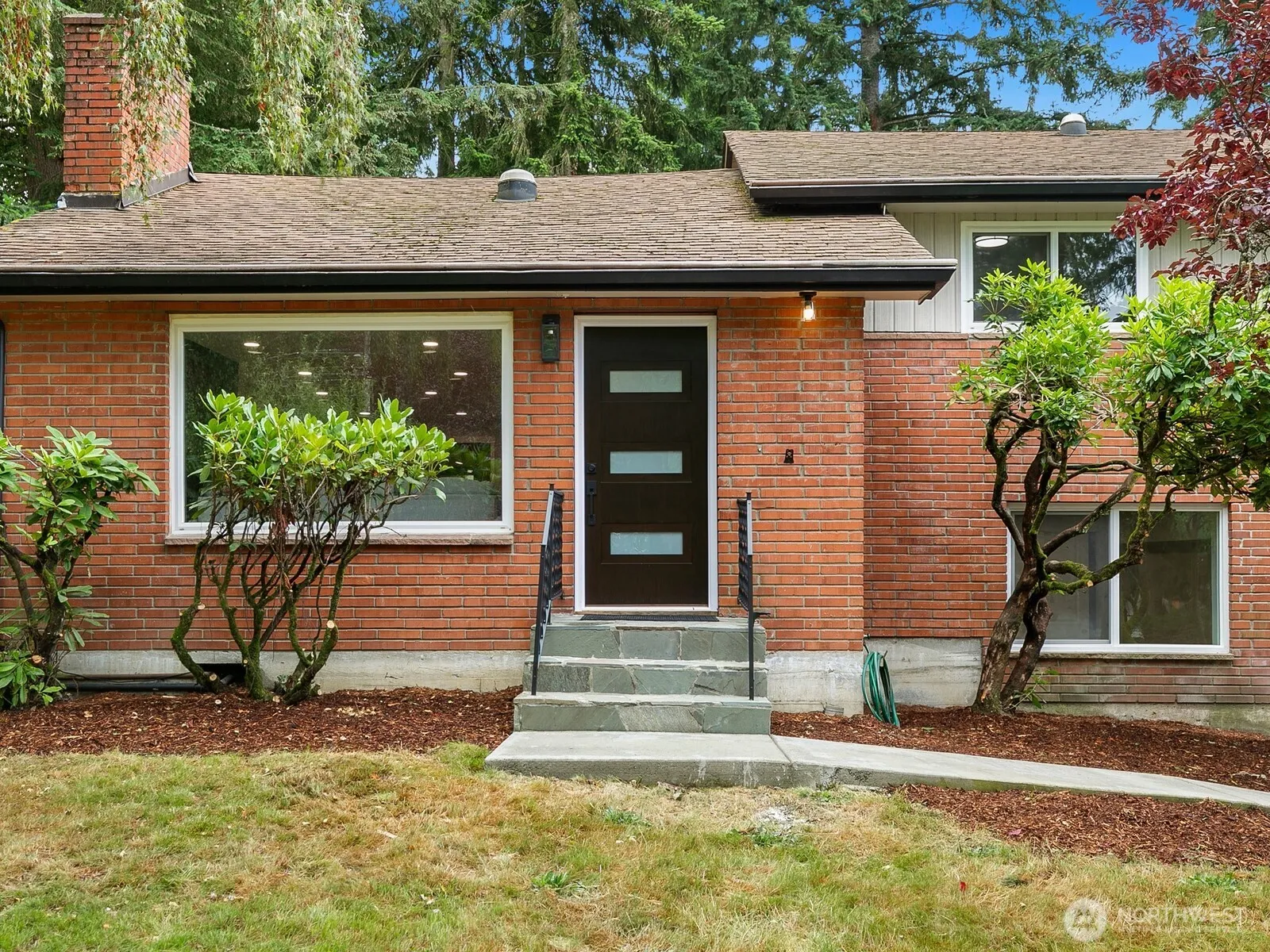 Property photo for 4828 180th Street Sw, Lynnwood photo 3