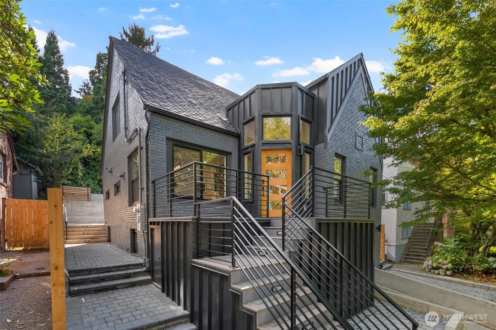 Property photo for 2167 Boyer Ave E, Seattle