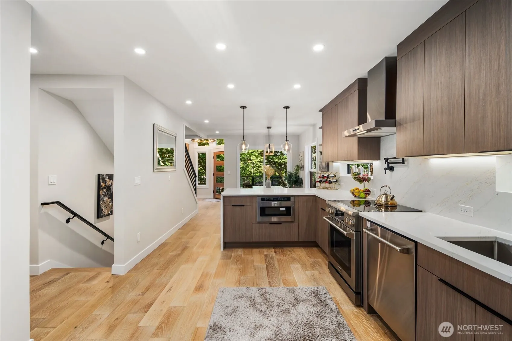 Property photo for 2167 Boyer Ave E, Seattle photo 5