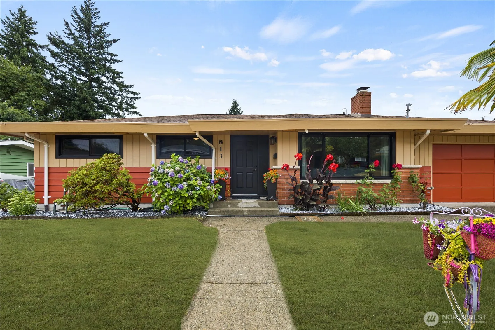 Property photo for 813 Jefferson Avenue Ne, Renton