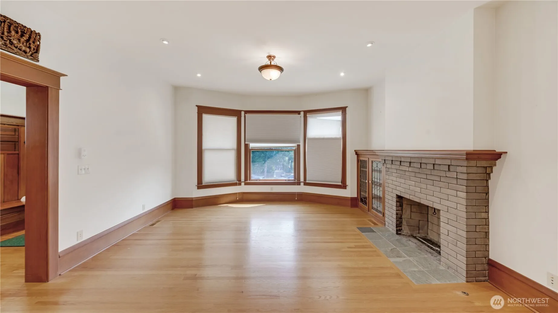 Property photo for 735 33 Avenue, Seattle photo 5