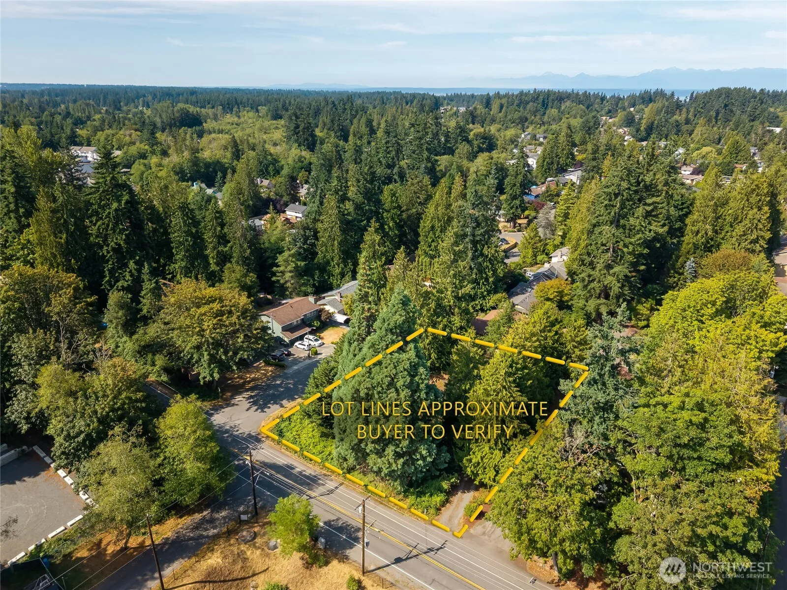 Property photo for 15304 44th Avenue W, Lynnwood photo 4