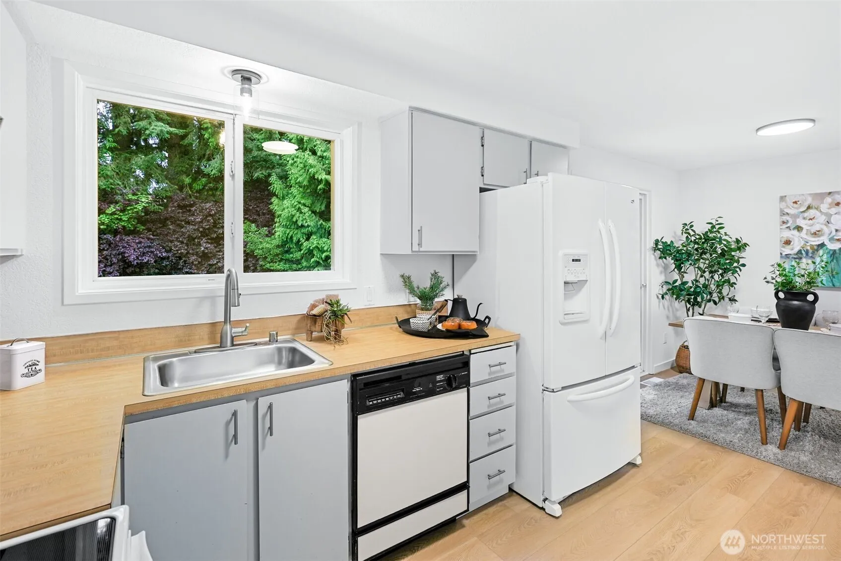 Property photo for 11632 37th Drive Se, Everett photo 5