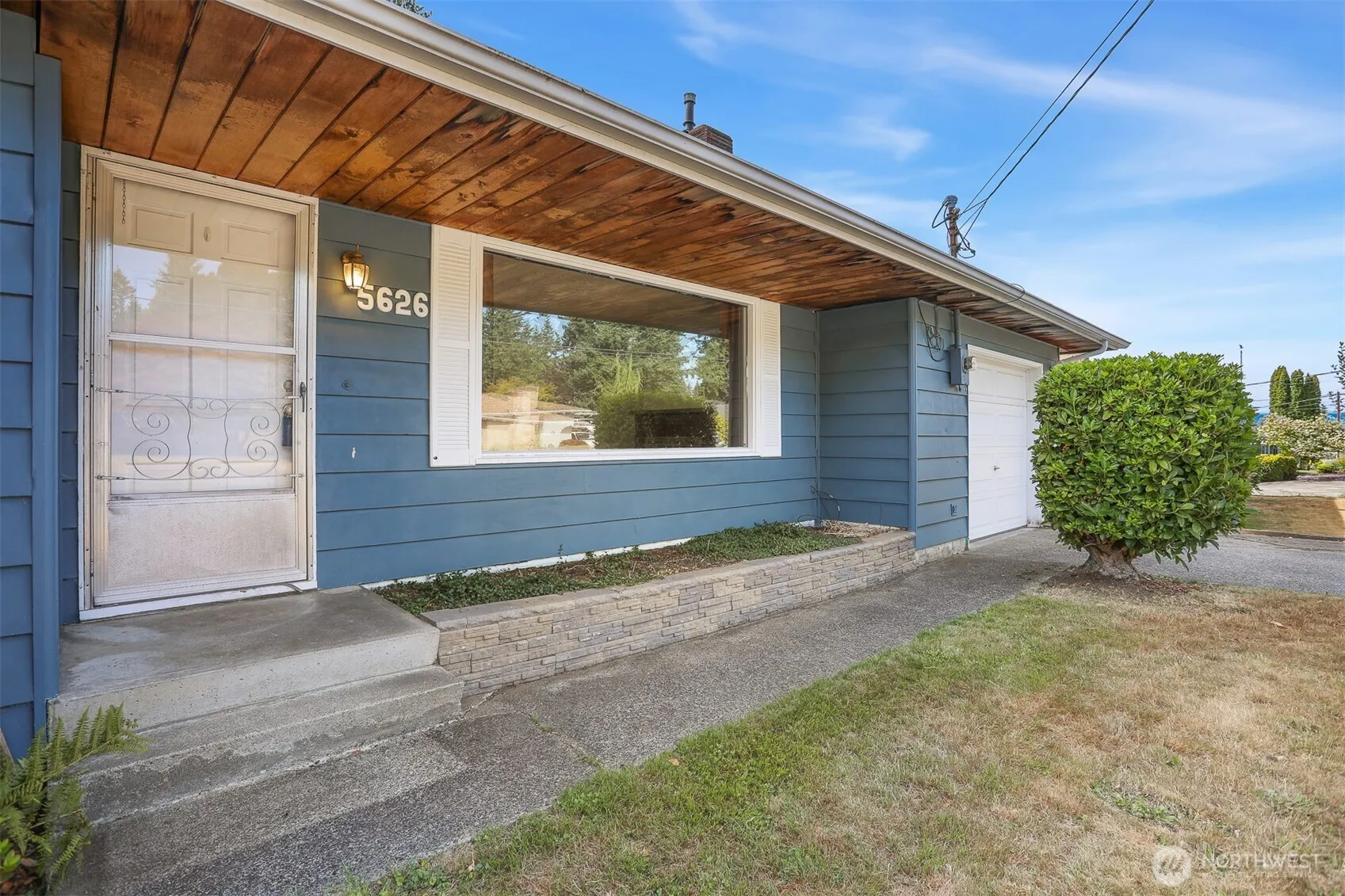 Property photo for 5626 Beverly Lane, Everett photo 2