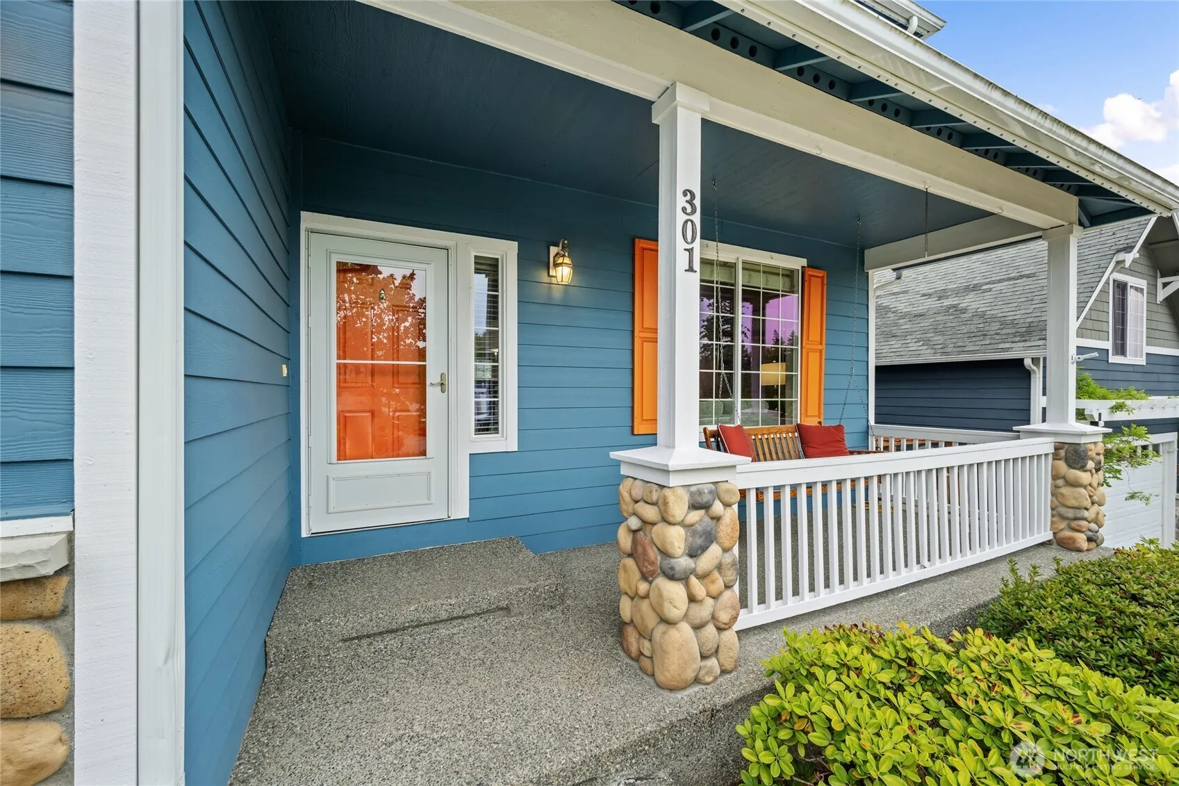 Property photo for 301 150th Street Se, Lynnwood photo 3