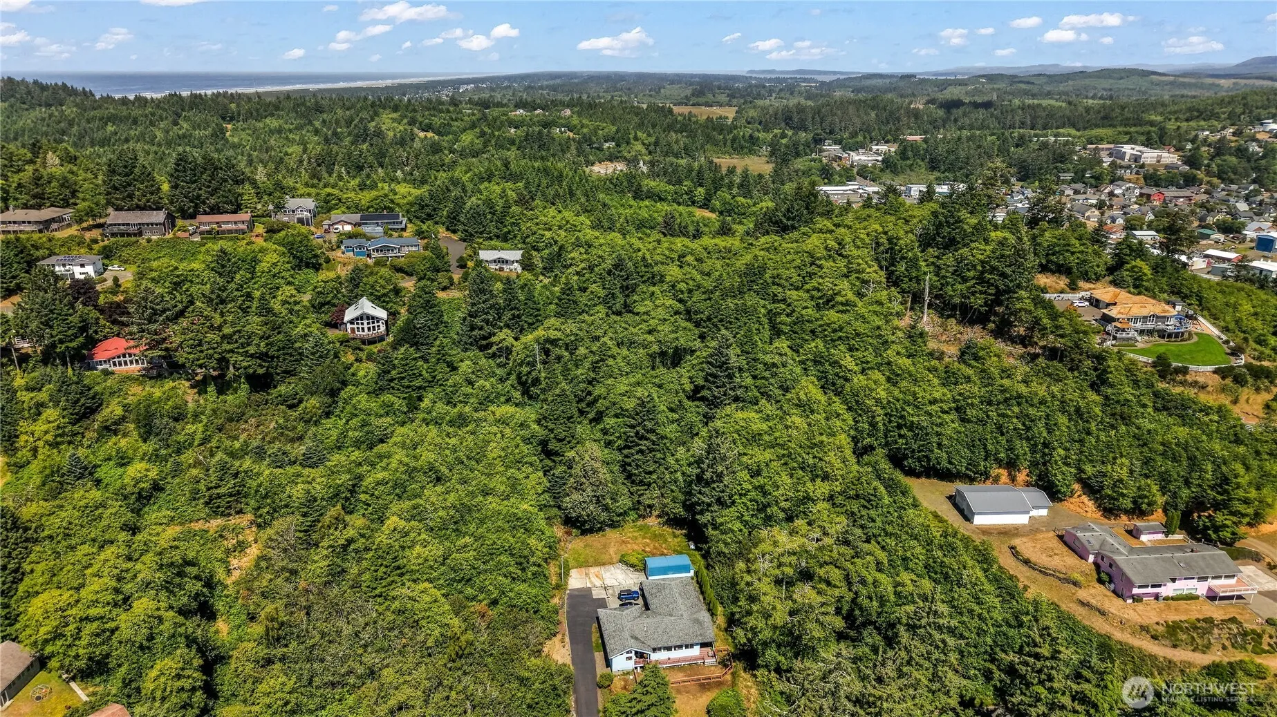 Property photo for 4001 Fourth Avenue Sw, Ilwaco
