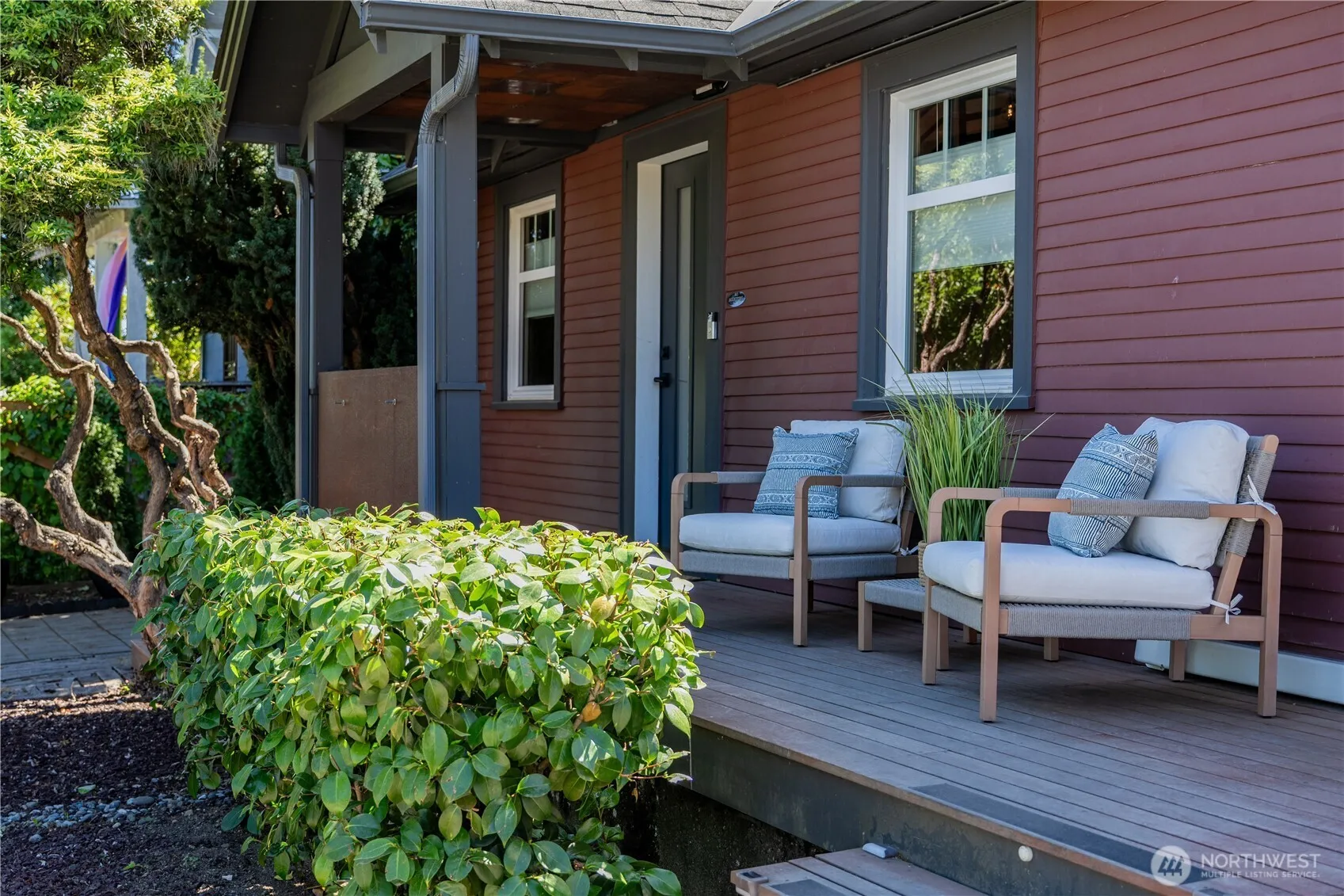 Property photo for 309 Nw 86th Street, Seattle photo 2