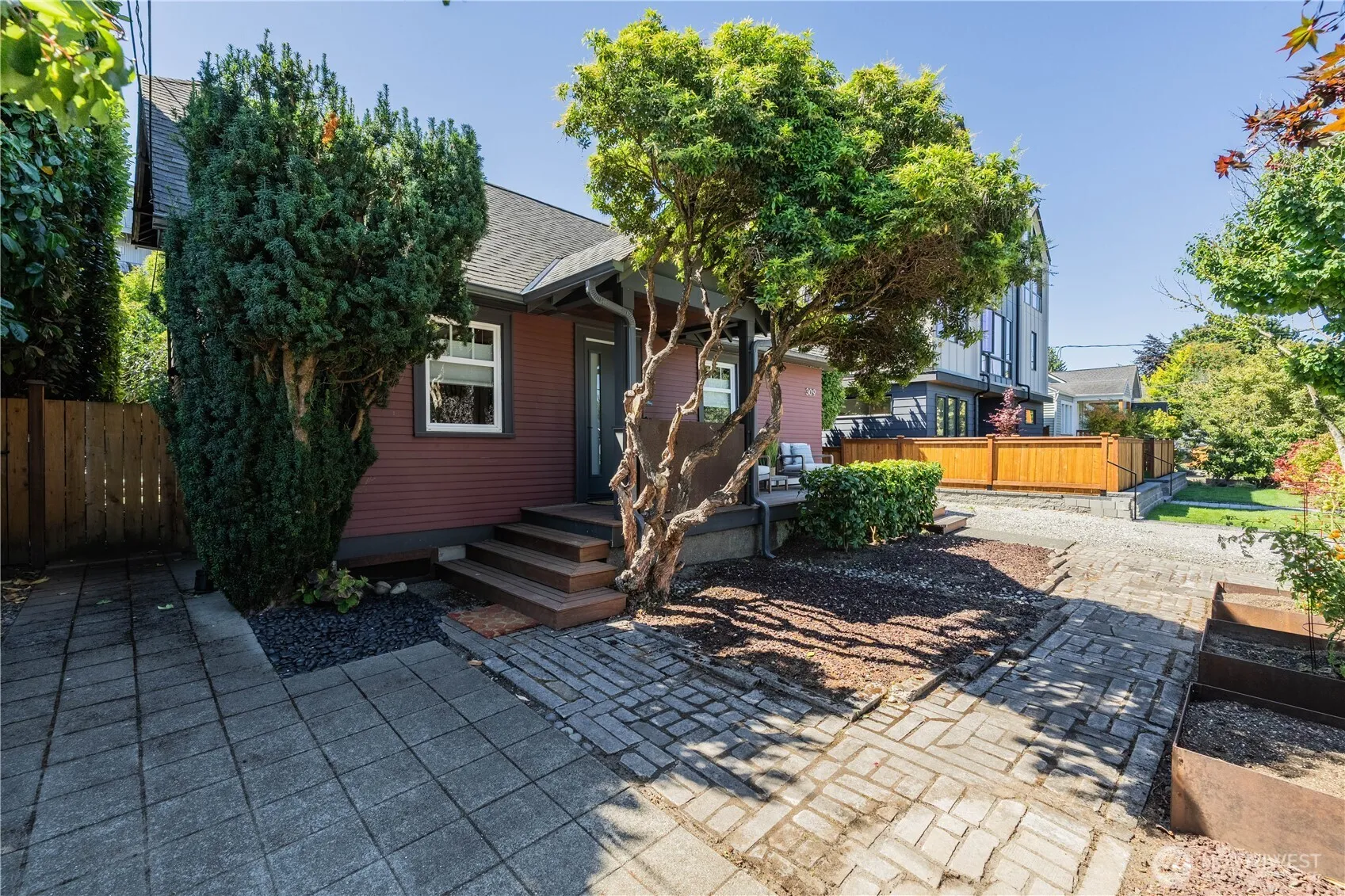 Property photo for 309 Nw 86th Street, Seattle