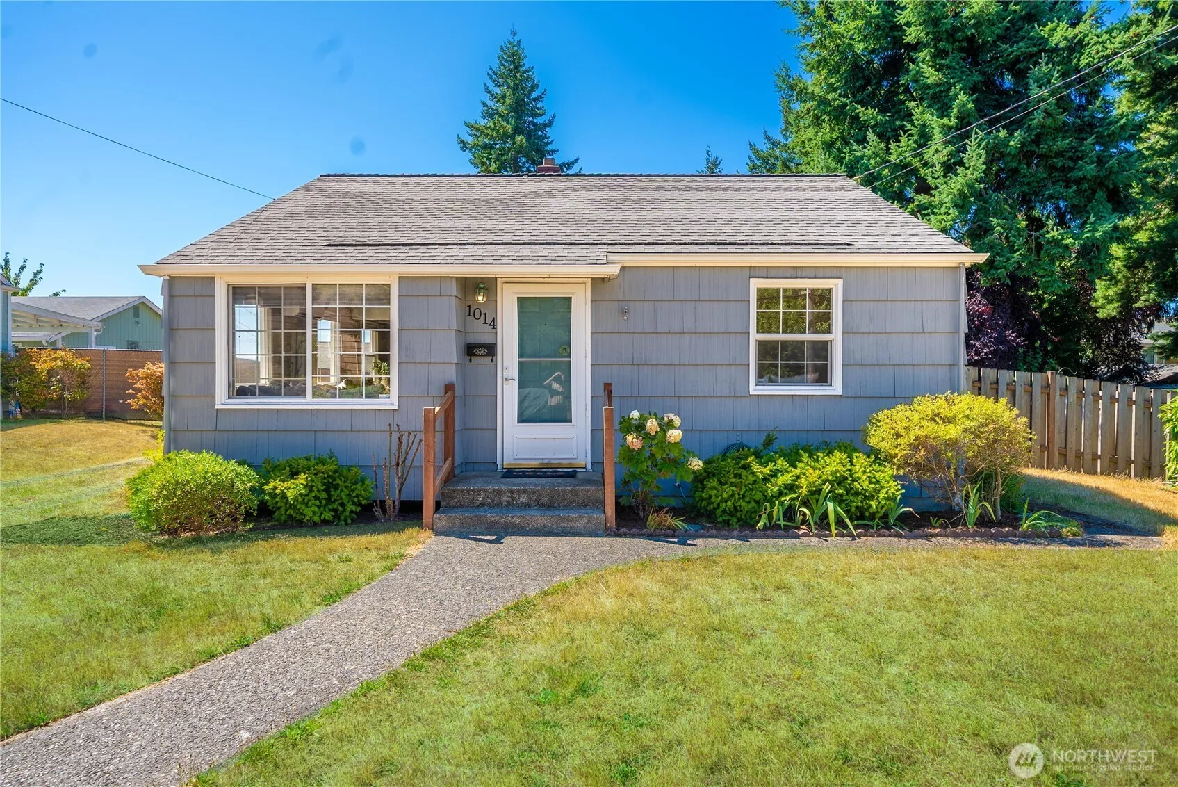 Property photo for 1014 S Geiger Street, Tacoma