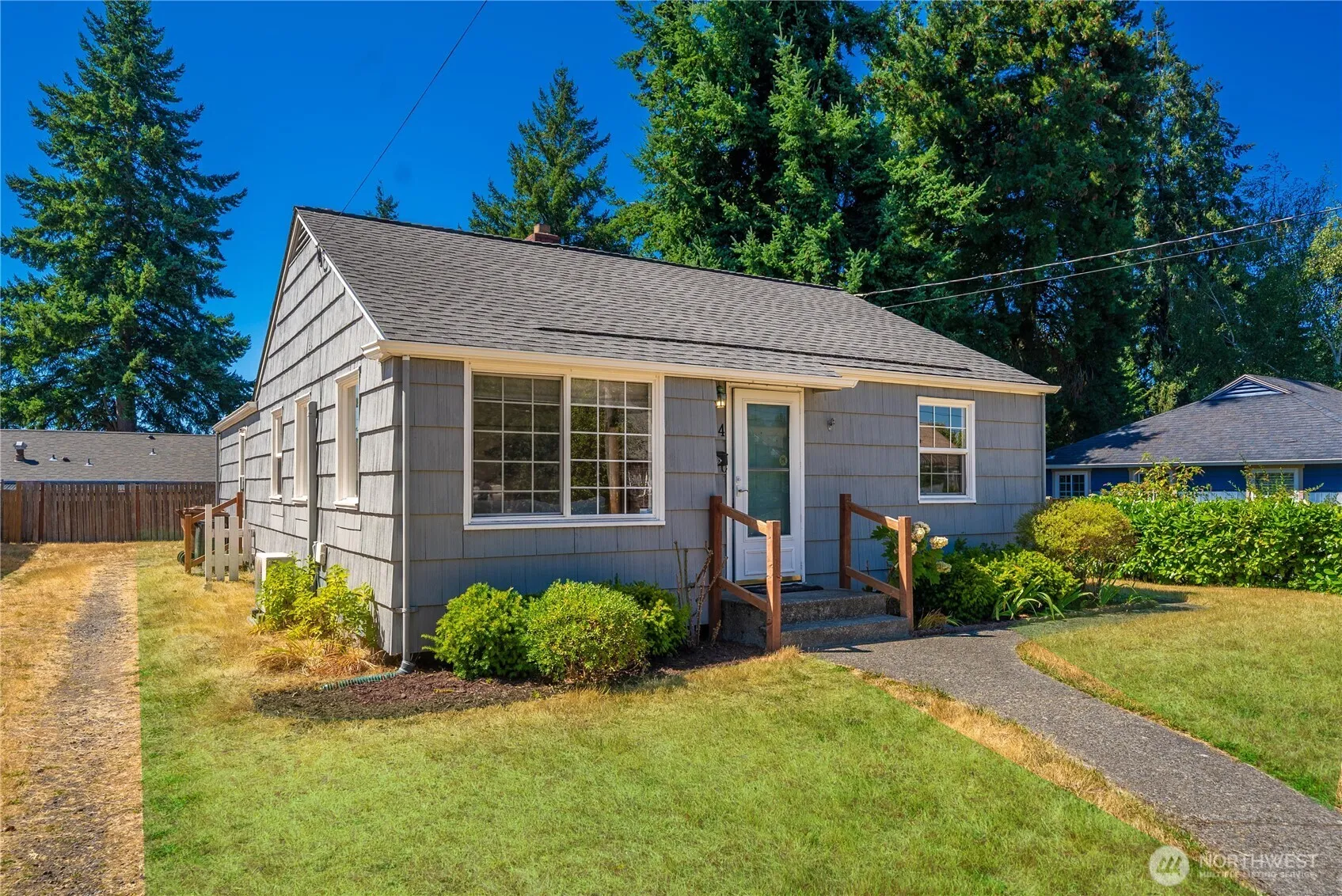 Property photo for 1014 S Geiger Street, Tacoma photo 2