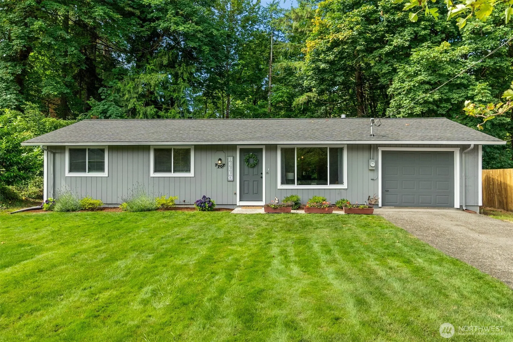 Property photo for 7707 Greenridge Loop Sw, Olympia