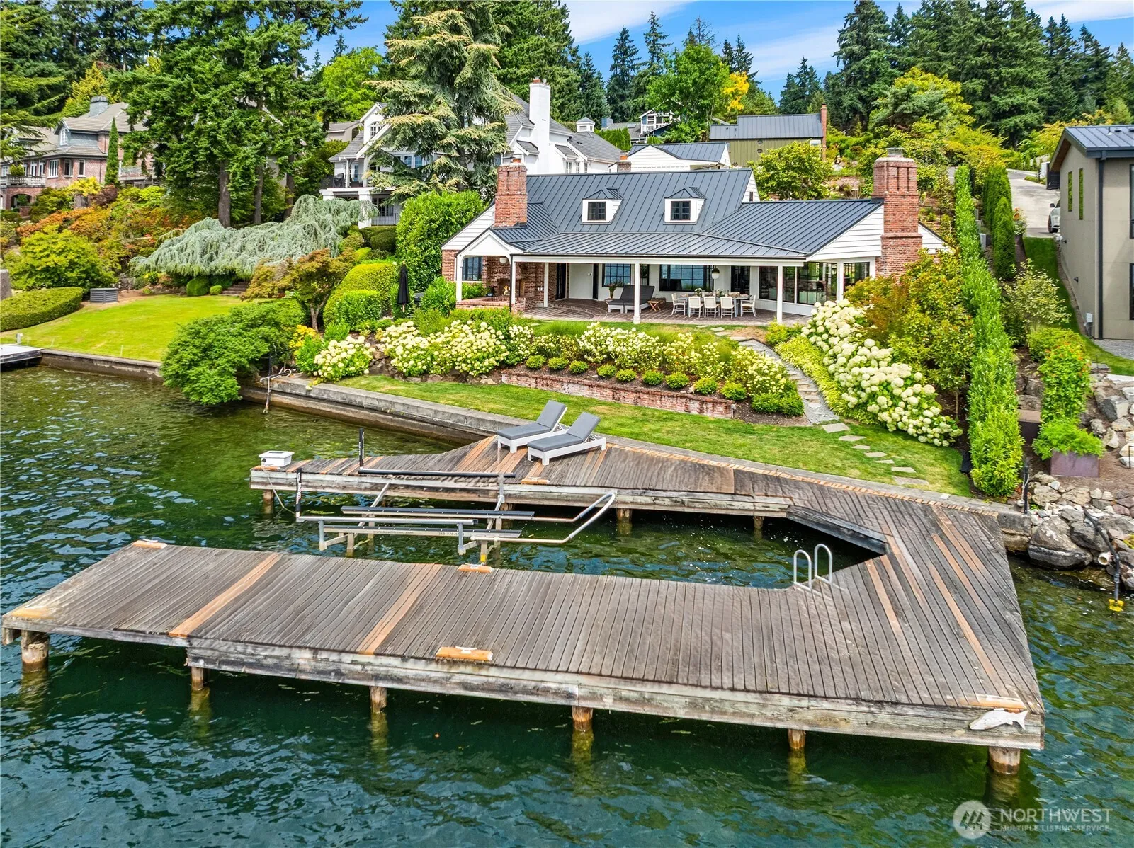 Property photo for 11 Enatai Drive, Bellevue