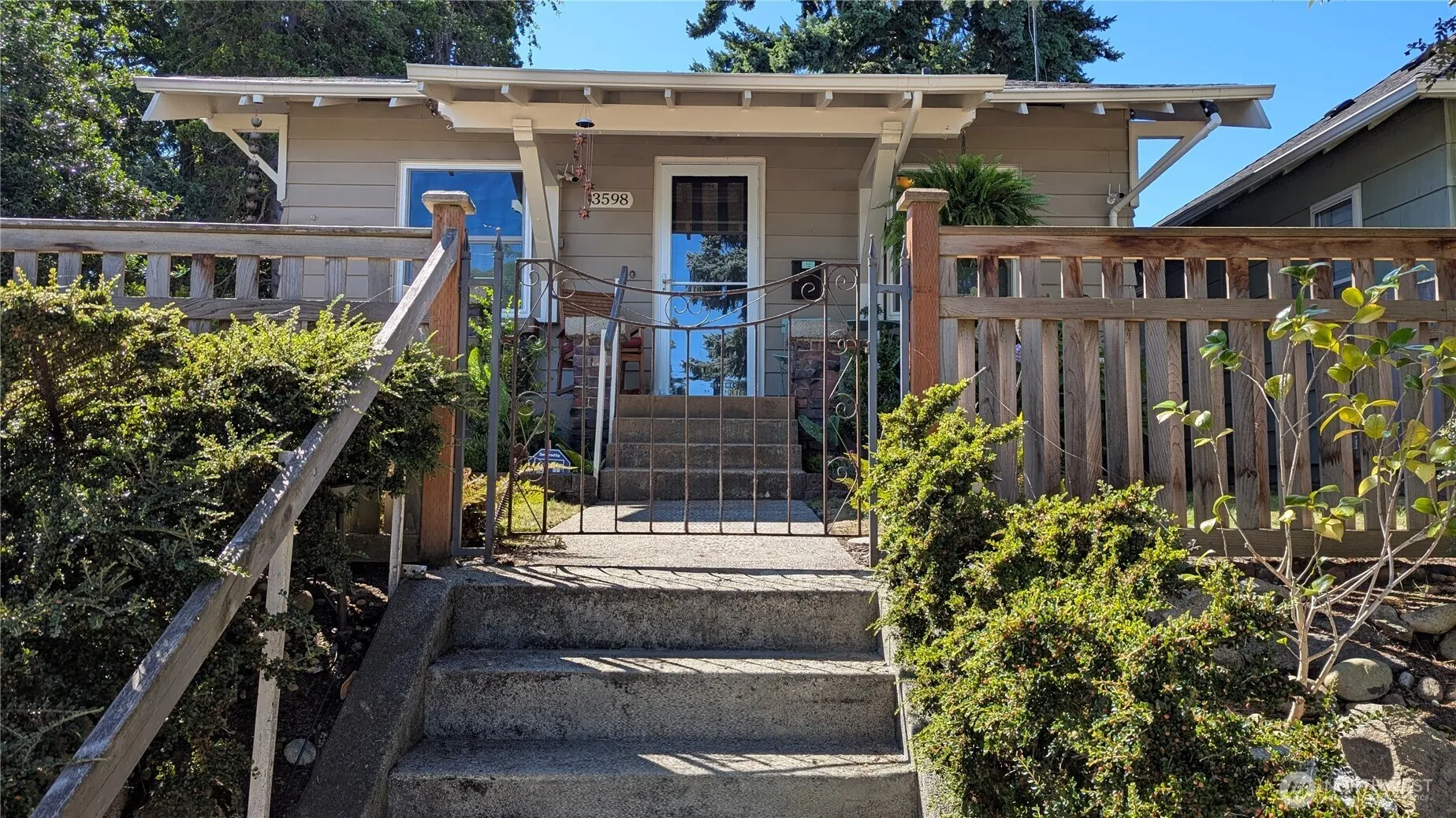 Property photo for 3598 S D Street, Tacoma