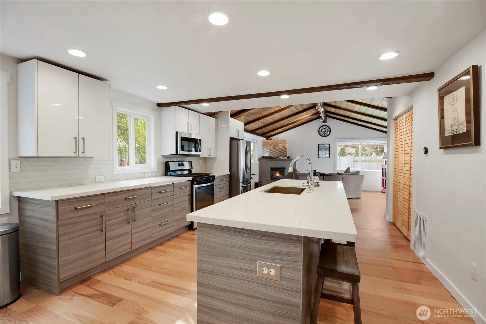 Property photo for 3029 Ne 133rd Street, Seattle photo 5
