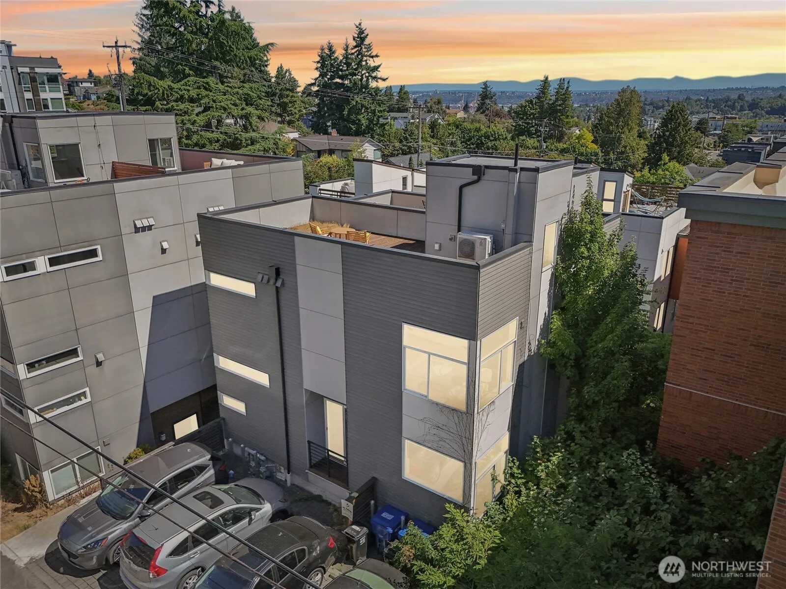 Property photo for 4109 Sw Oregon St., Seattle