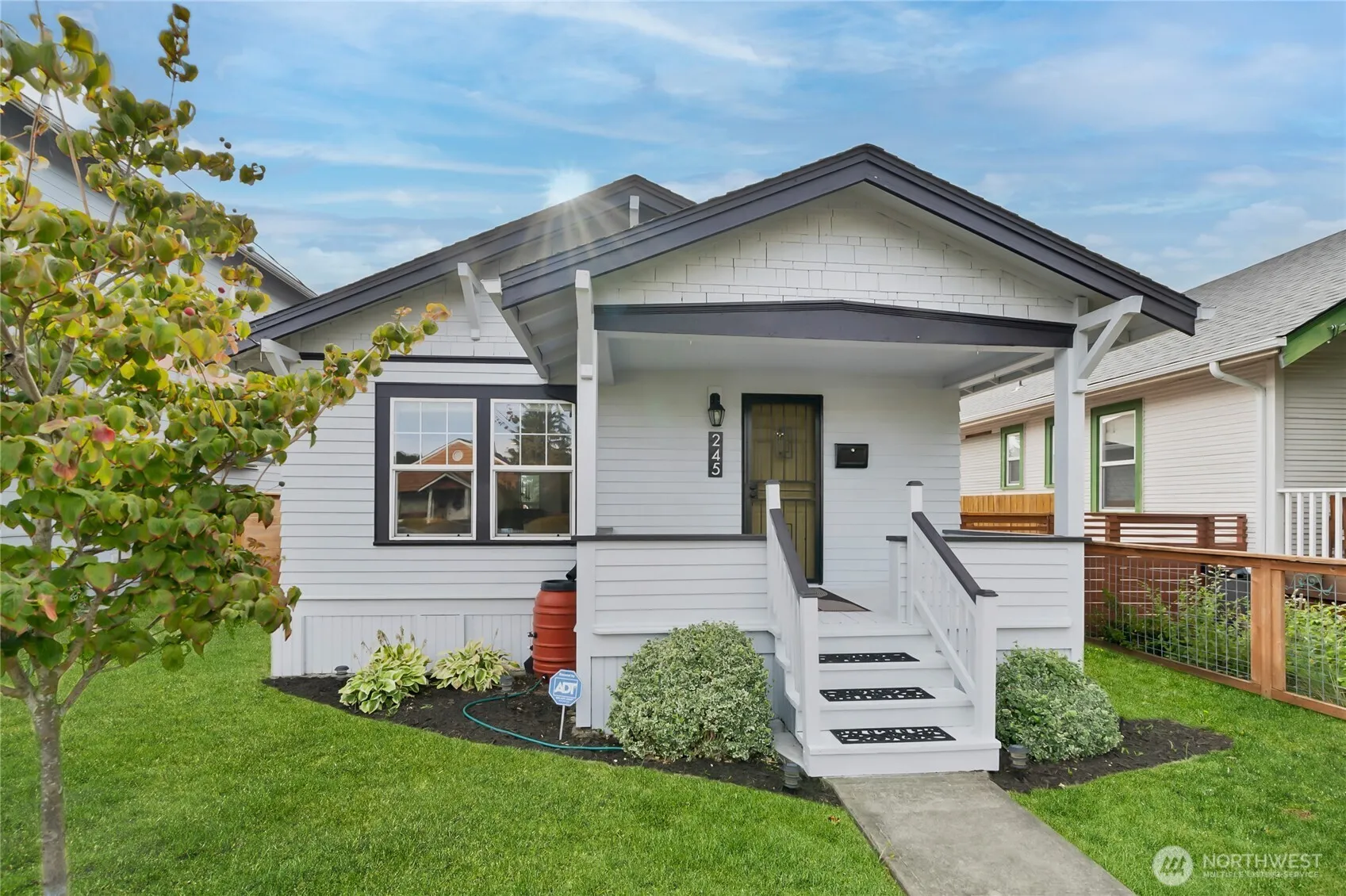 245 Wells Avenue N, Renton
