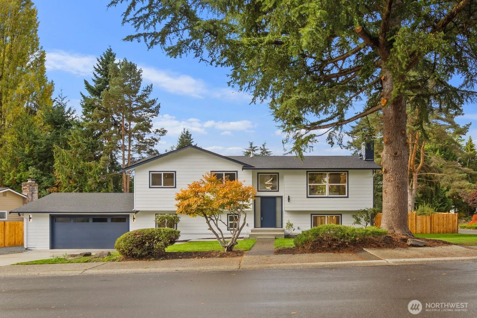Property photo for 13533 131st Avenue Ne, Kirkland