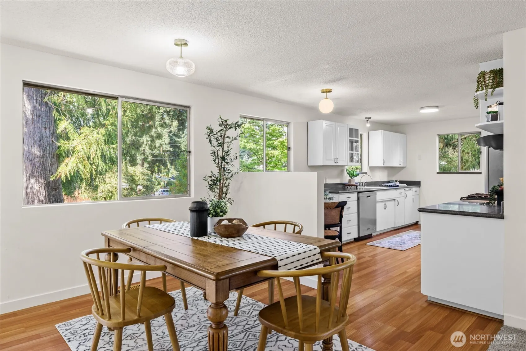 Property photo for 8635 Ne 133rd Place, Kirkland photo 4