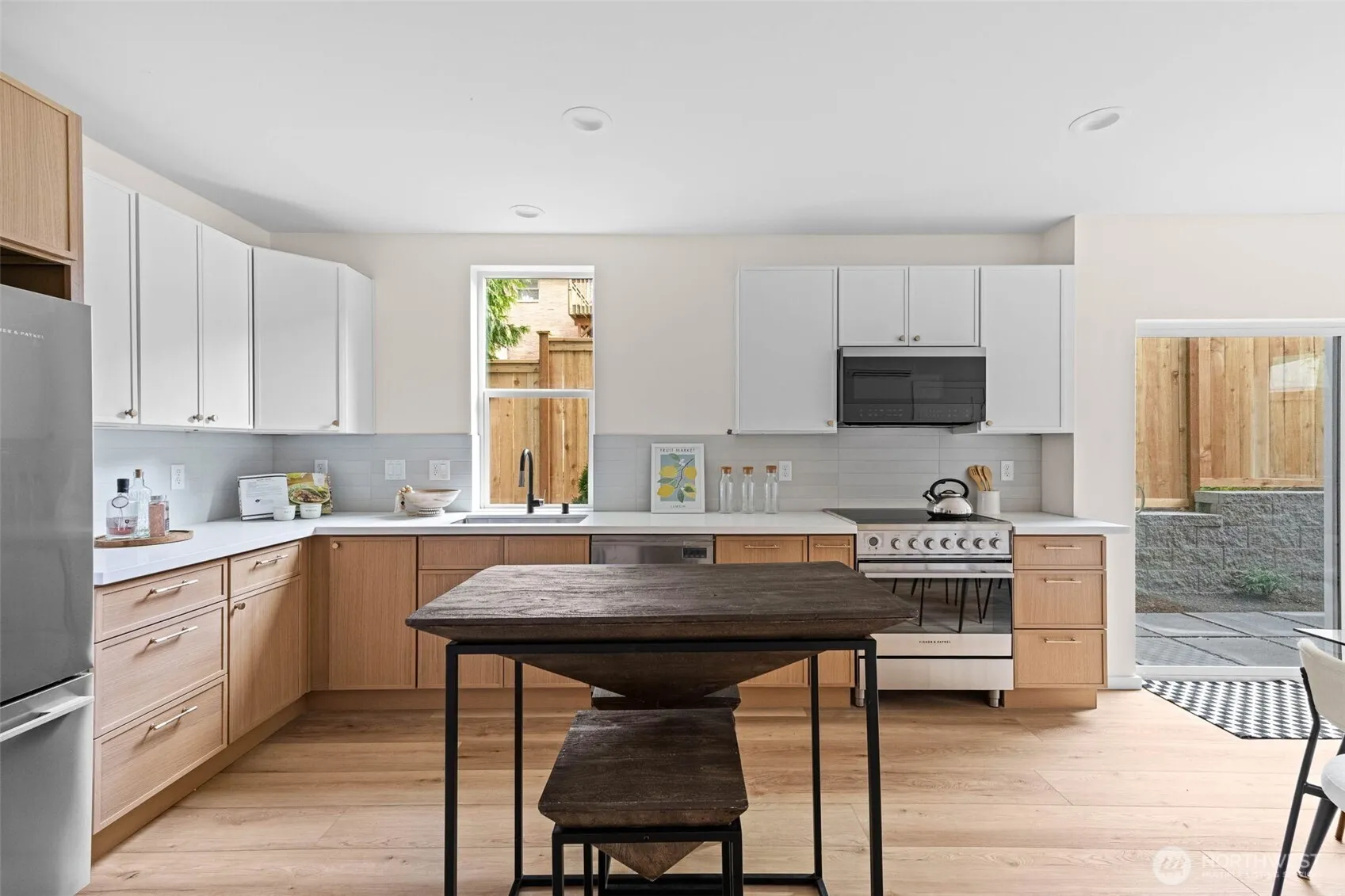 Property photo for 5125 S Brandon Street, Seattle photo 4