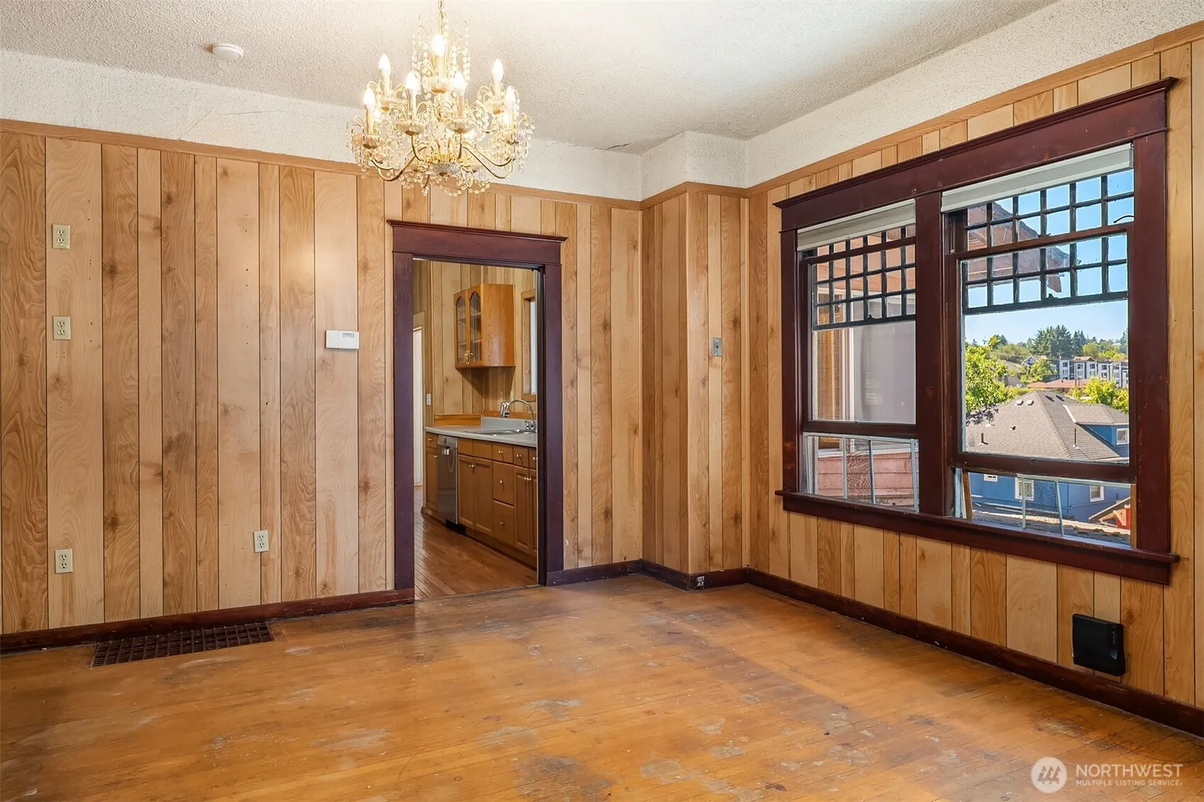 Property photo for 3917 S Hudson Street, Seattle photo 4